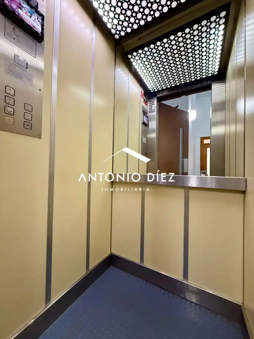 Piso de alquiler en Elche / Elx