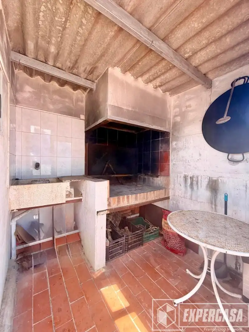 Cuina de Casa adosada en venda en Chilches / Xilxes amb Aire condicionat, Terrassa i Traster