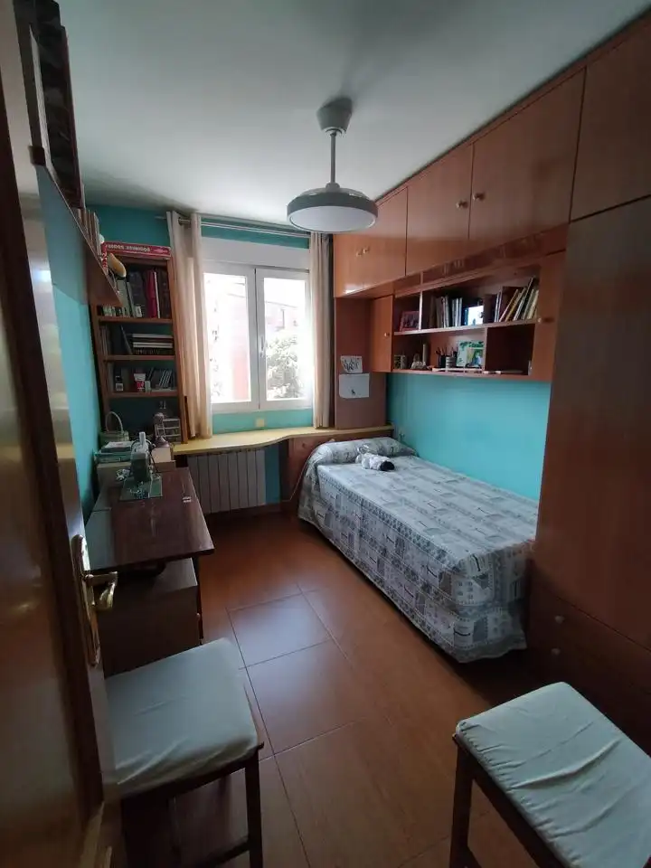 Piso en venta en Florencia, Veredillas