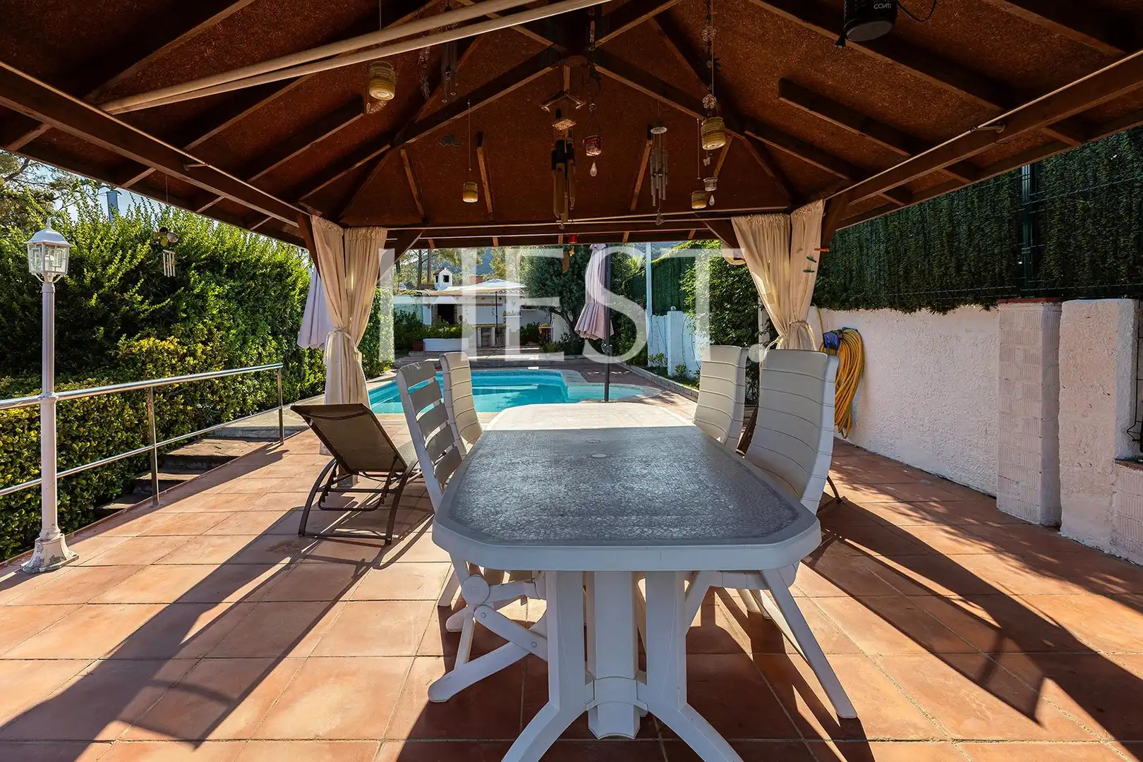 Terraza de Casa o chalet en venta en Castelldefels con Calefacción, Jardín privado y Parquet