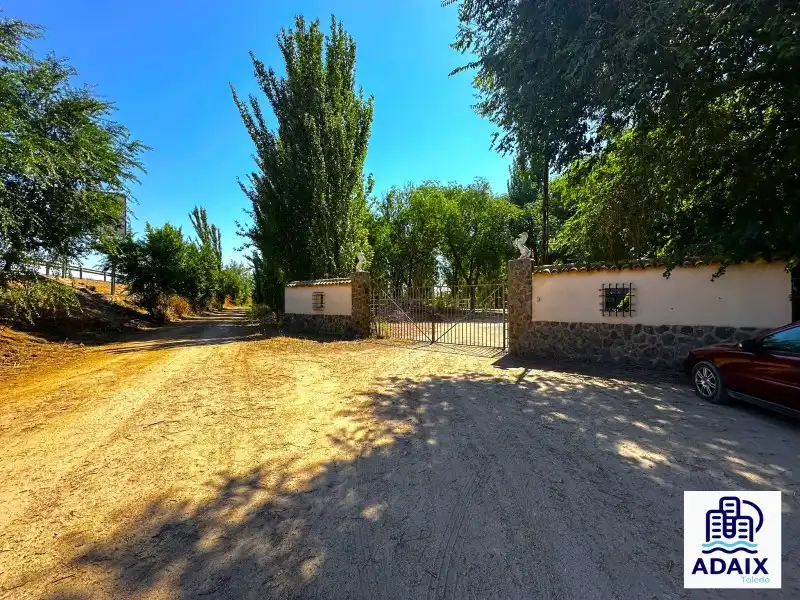 Vista exterior de Finca rústica en venta en Madridejos con Terraza