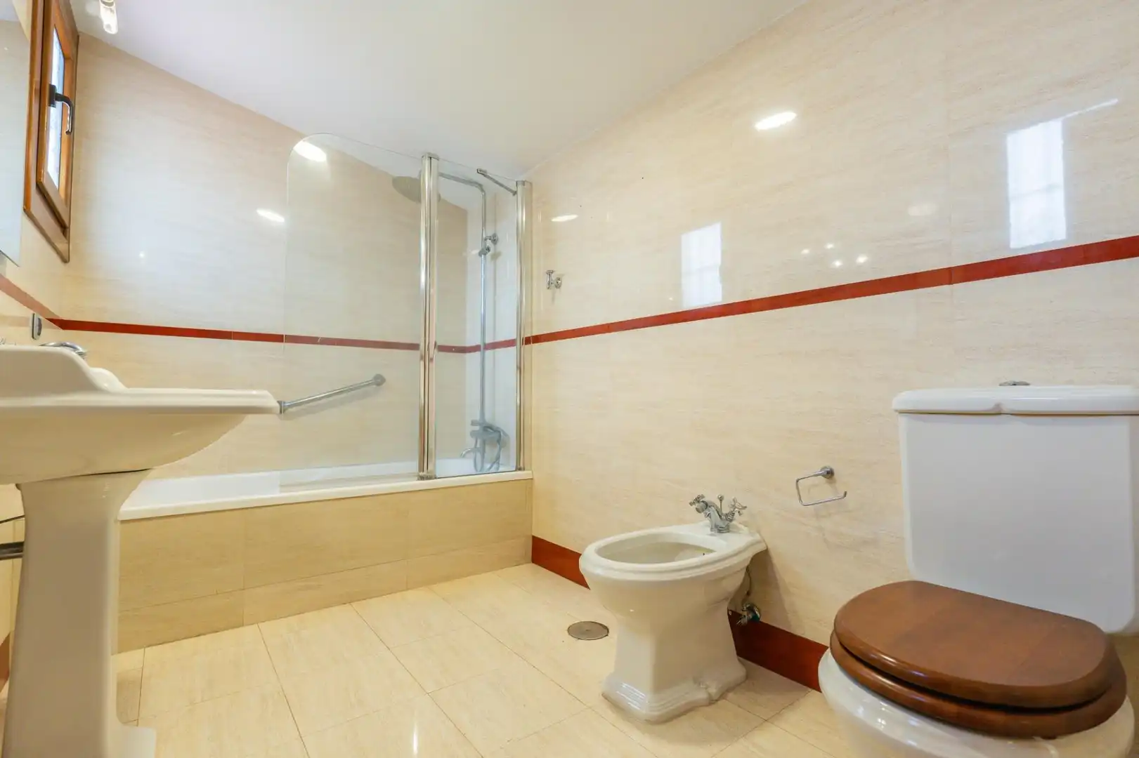 Detached house with pool for sale in Las Cuevas - Los Gómez, imagen 34