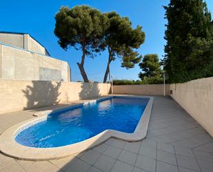 Swimming pool of Flat to rent in Torredembarra  with Air Conditioner, Terrace and Swimming Pool