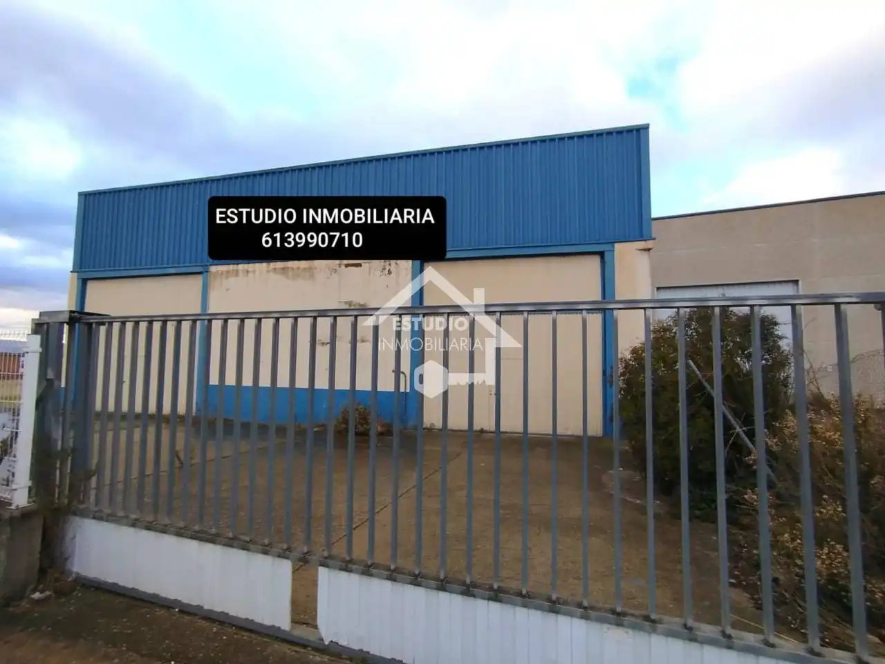 Nave industrial en venta en Poligono Alberguería