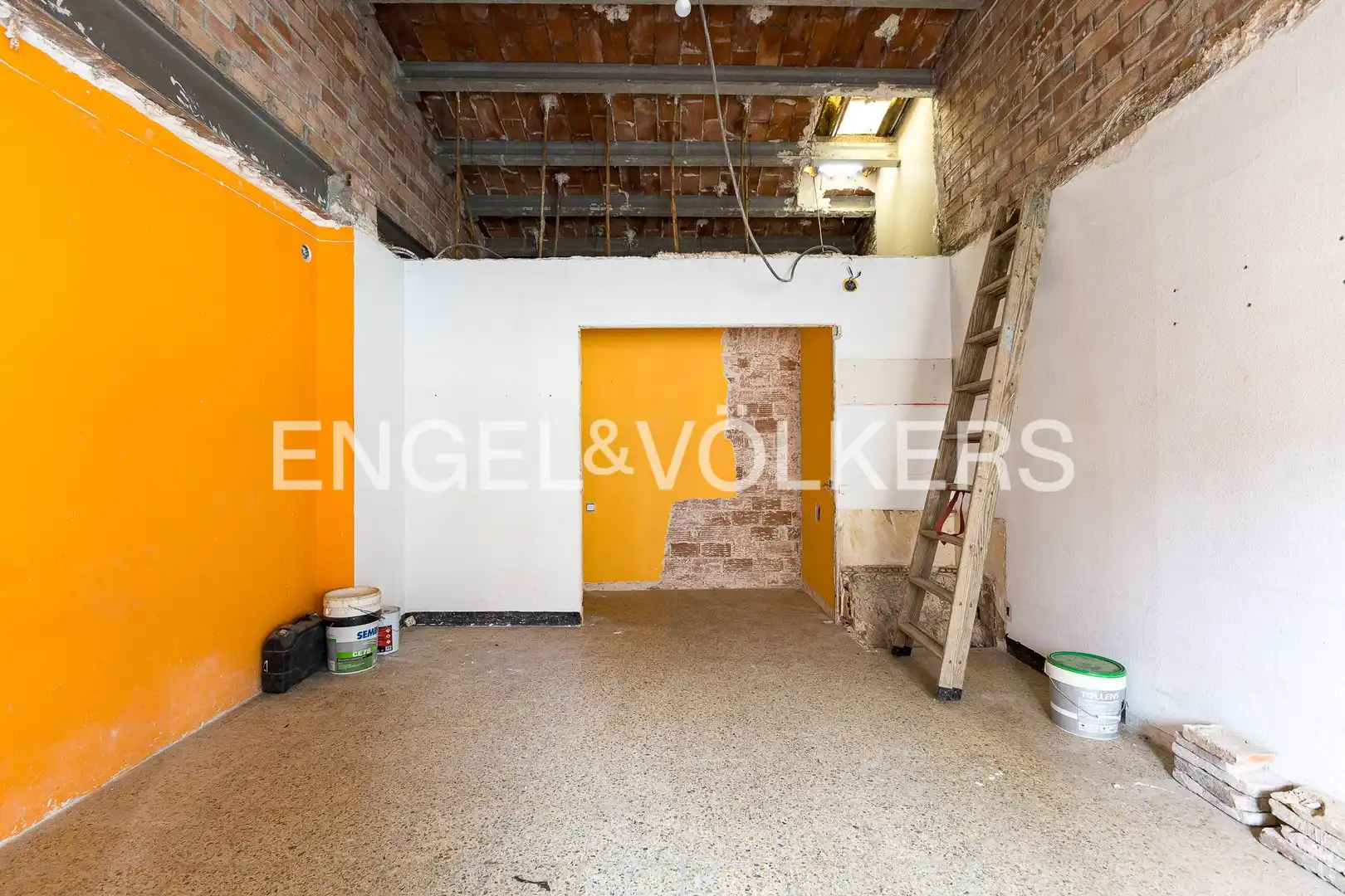 Houses for sale in Sant Vicenç Dels Horts  with Heating and Private garden