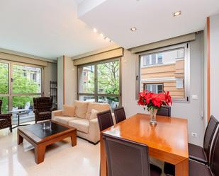 Living room of Flat to rent in  Madrid Capital  with Heating, Parquet flooring and Terrace