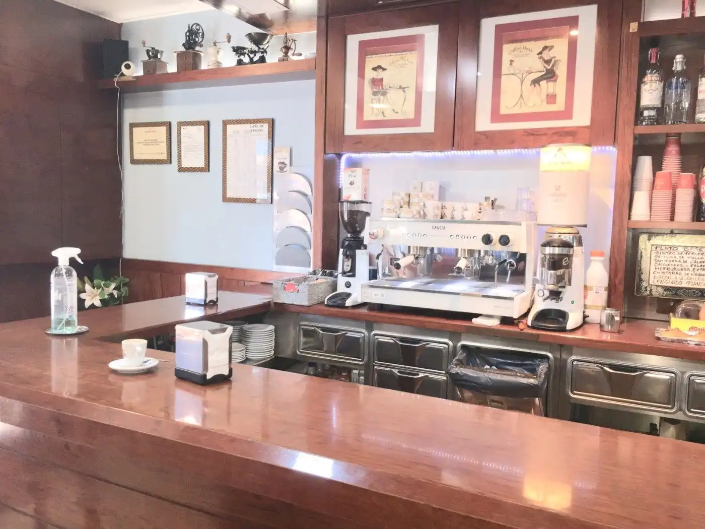 Business premises for transfer in Eixample, imagen 7