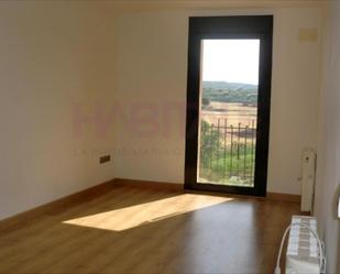 Bedroom of Flat for sale in Valpalmas