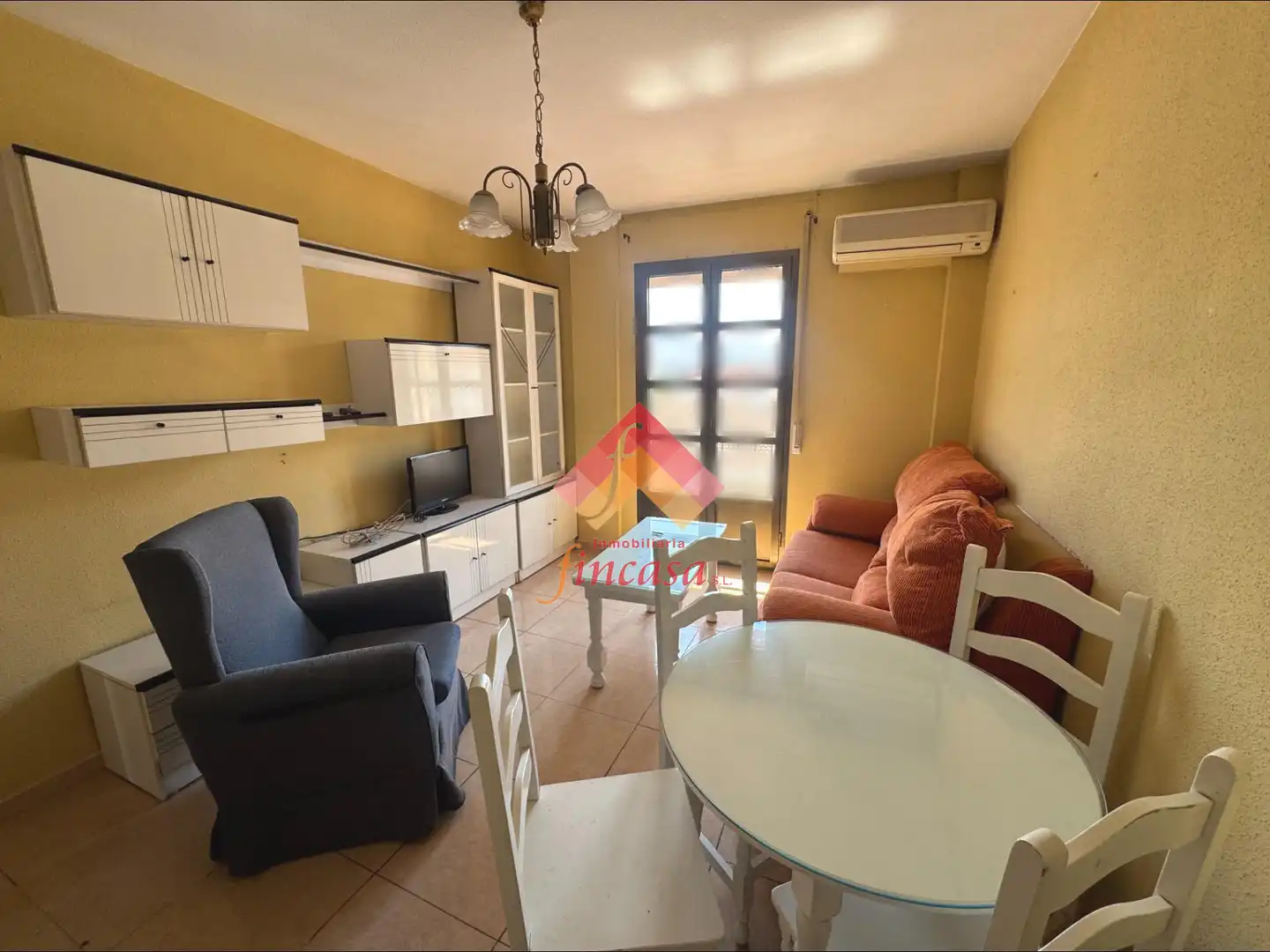 Sala de estar de Piso en venta en Ronda con Calefacción, Amueblado y Balcón