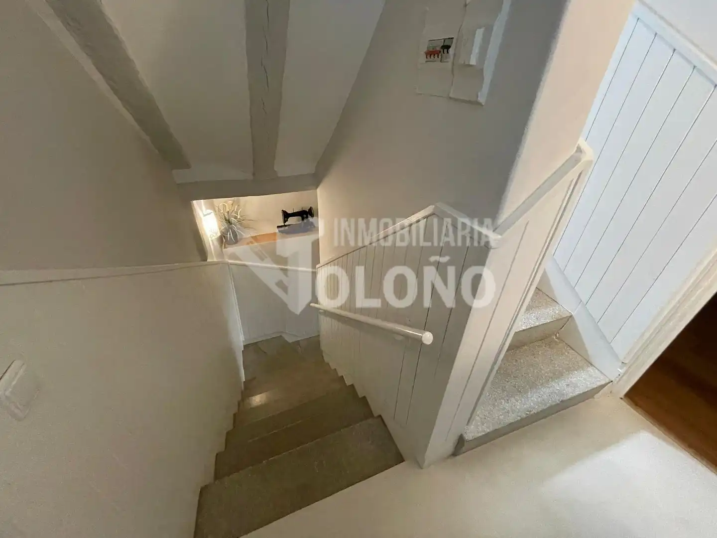 Casa aparellada amb jardí en venda a Calle Labradores 14, imagen 17