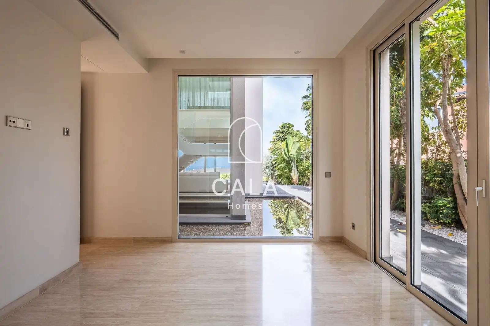 Garden of Houses for sale in Adeje  with Air Conditioner, Heating and Terrace