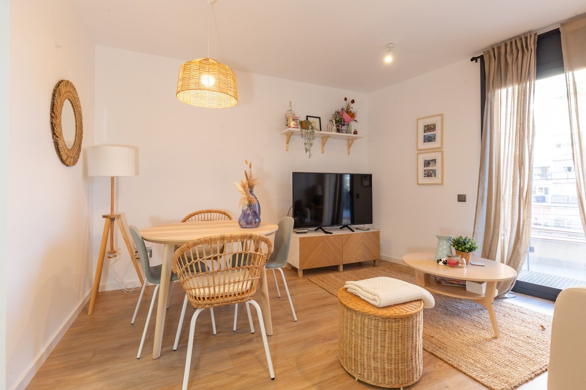 Sala de estar de Planta baja en venta en Sant Feliu de Llobregat con Aire acondicionado, Calefacción y Terraza