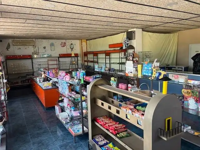 Local comercial de lloguer a Abrera, imagen 2