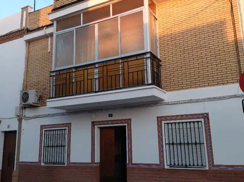 Exterior view of Houses for sale in Utrera  with Air Conditioner, Terrace and Balcony