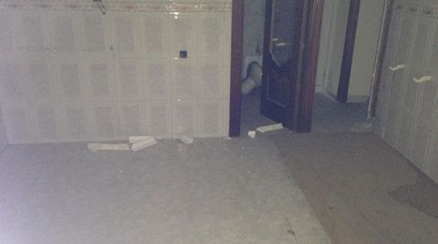 Foto 2 de Casa adosada en venta en Calle Benéfica, Centro, Puertollano