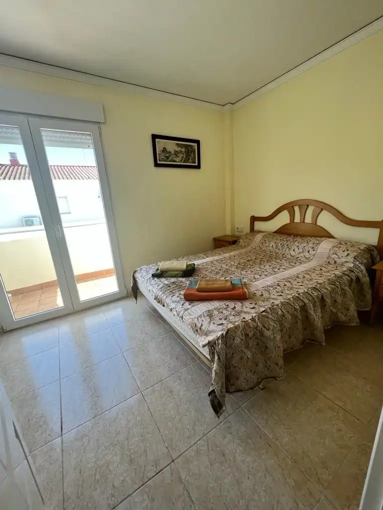 Habitación de Casa adosada de alquiler en Els Poblets con Aire acondicionado, Calefacción y Jardín privado