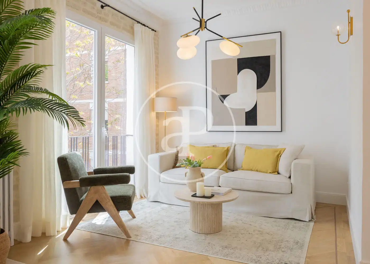 Sala d'estar de Pis en venda en  Madrid Capital amb Aire condicionat, Calefacció i Traster