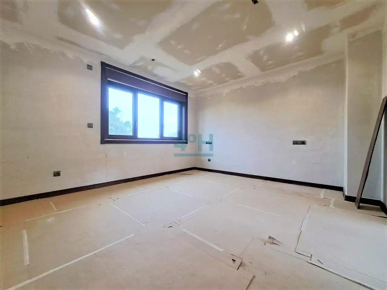 Casa o chalet en venta en O Carballiño   con Calefacción, Jardín privado y Terraza