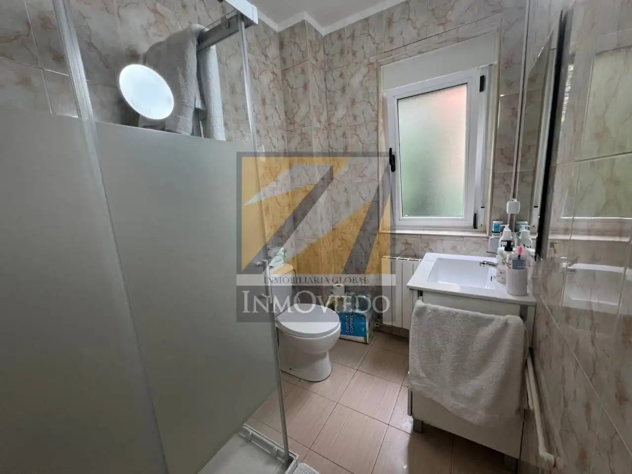 Bathroom of Flat for sale in Morcín  with Heating, Storage room and Furnished
