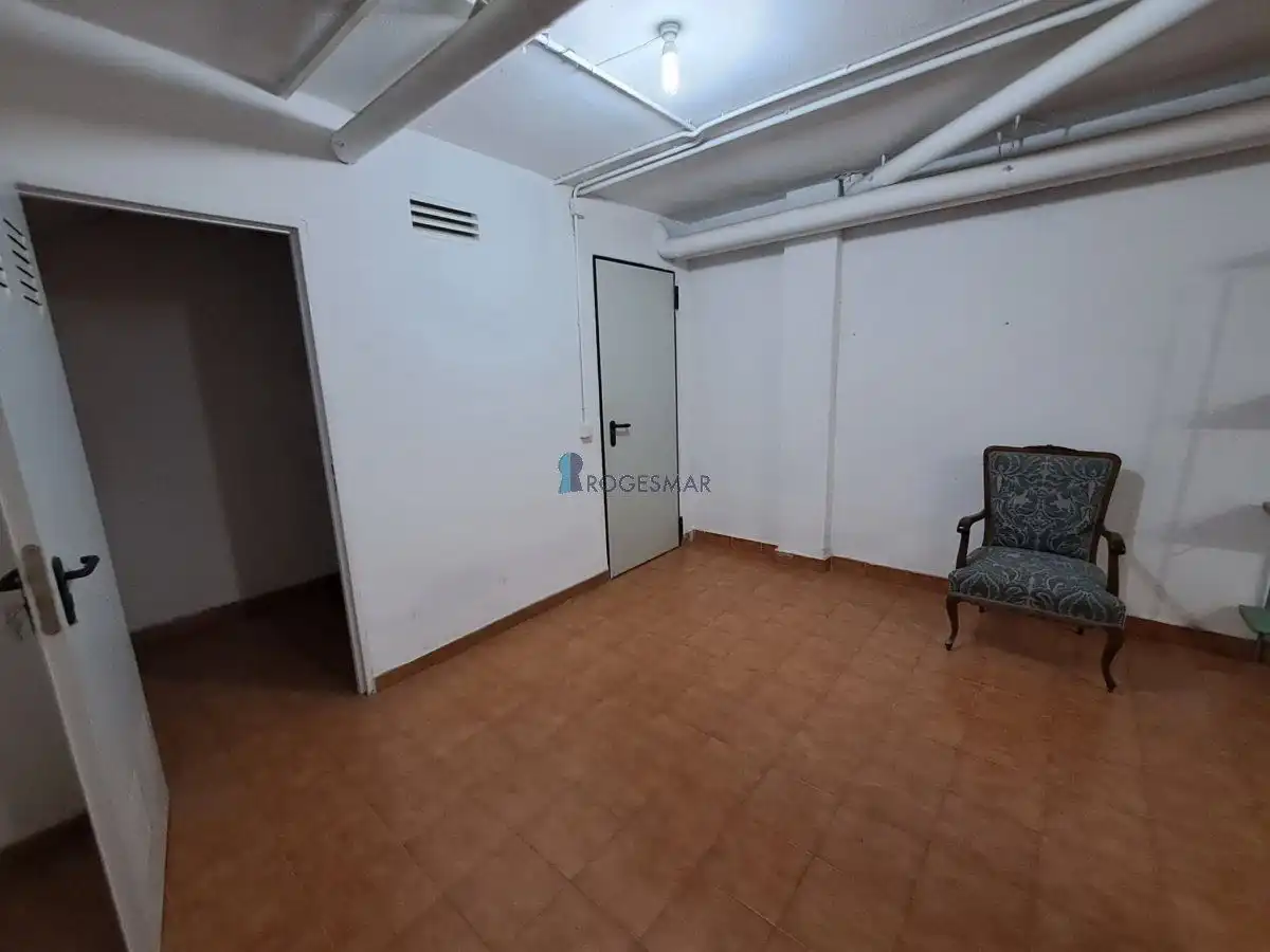 Einfamilien-Reihenhaus zum Verkauf in Benicasim / Benicàssim mit Privatgarten, Terrasse und Balkon