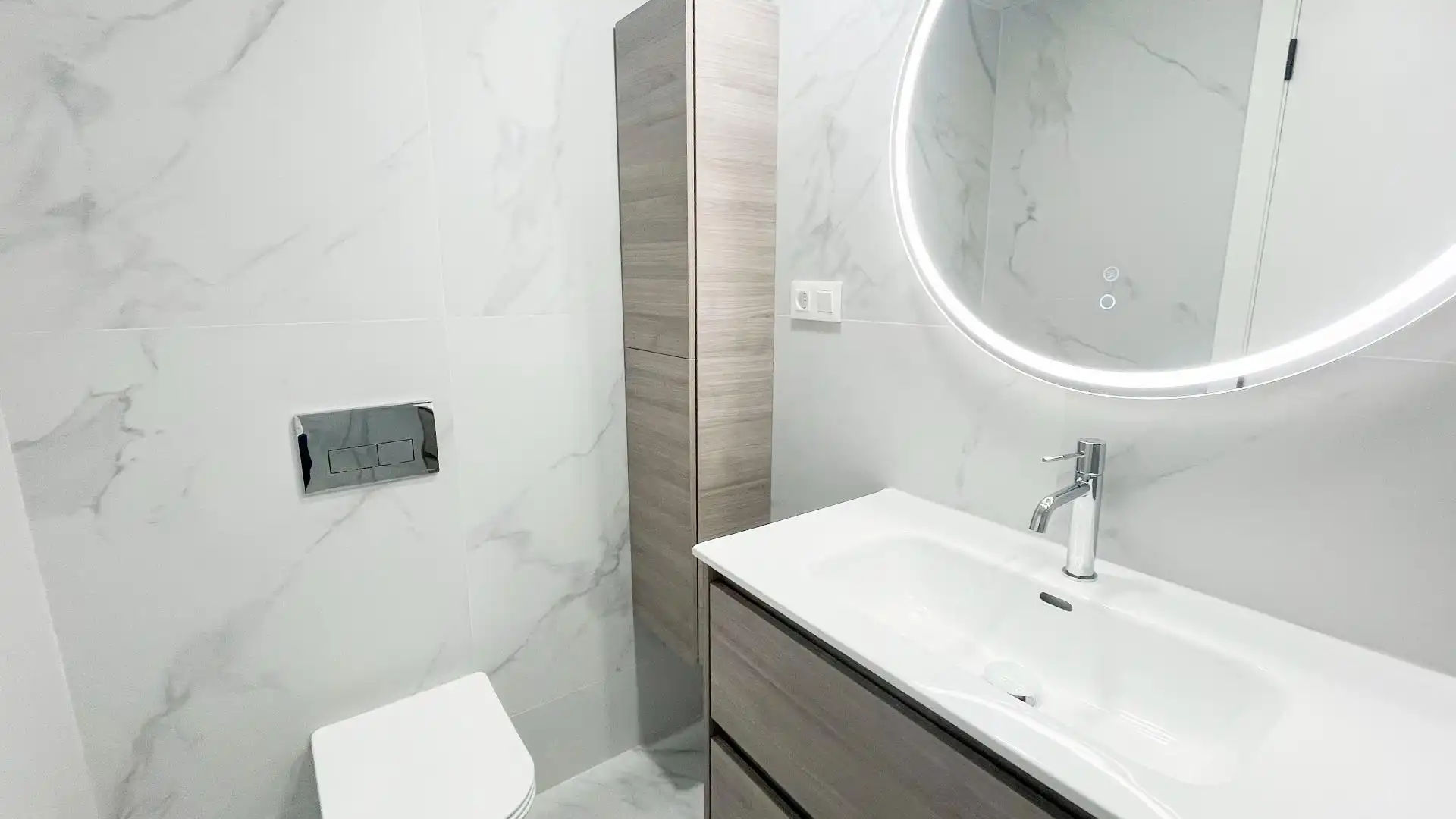 Bathroom of Flat for rent in La Vall d'Uixó  with Air Conditioner, Heating and Storage room