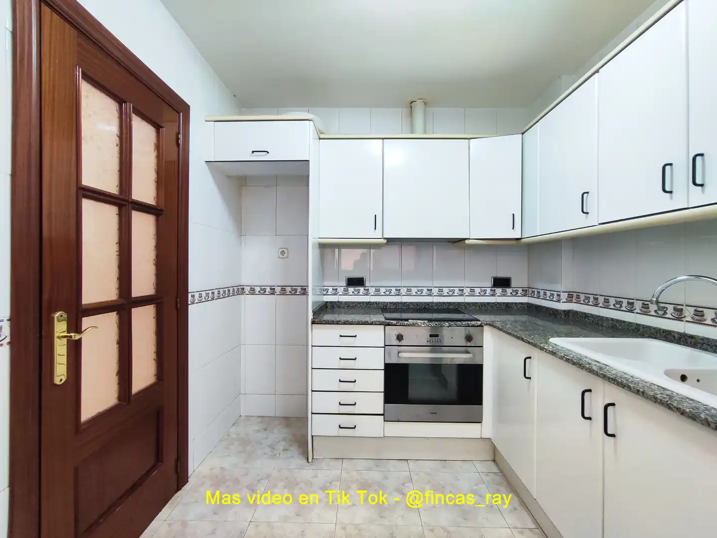 Cocina de Piso en venta en La Garriga con Calefacción y Horno