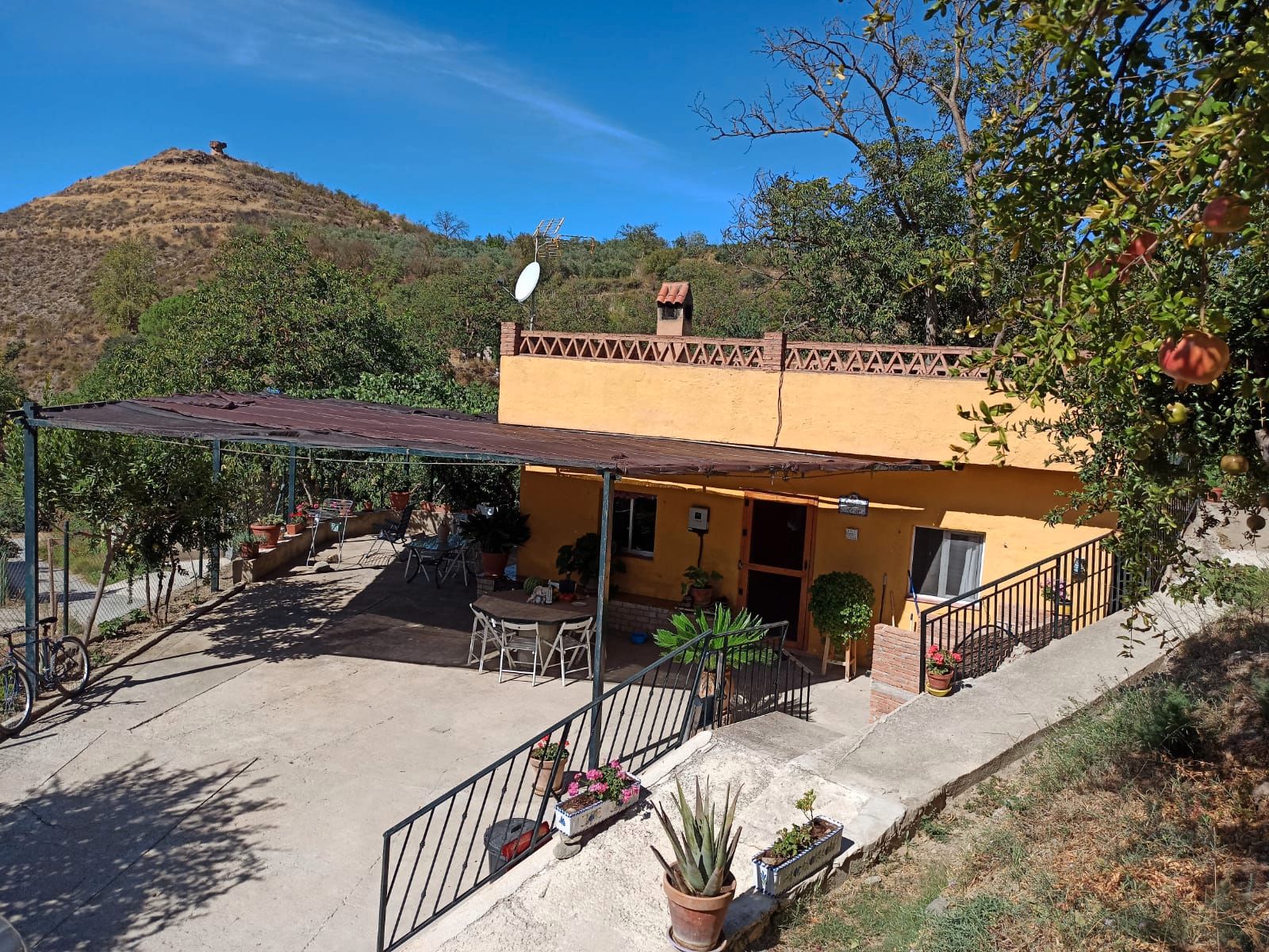 Exterior view of Country house for sale in Dúrcal  with Private garden, Terrace and Furnished