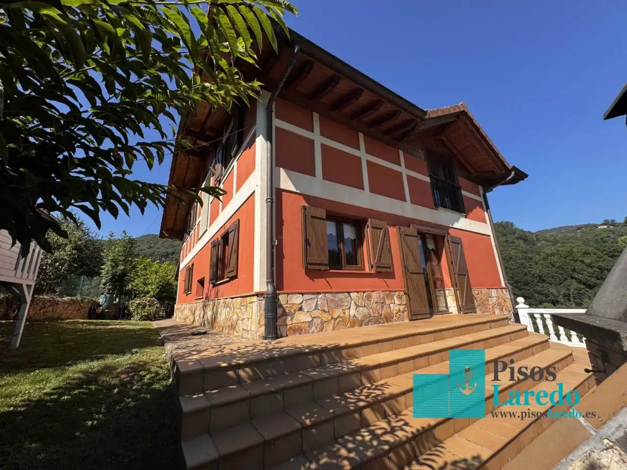 Vista exterior de Casa o chalet en venta en Guriezo con Calefacción, Jardín privado y Terraza