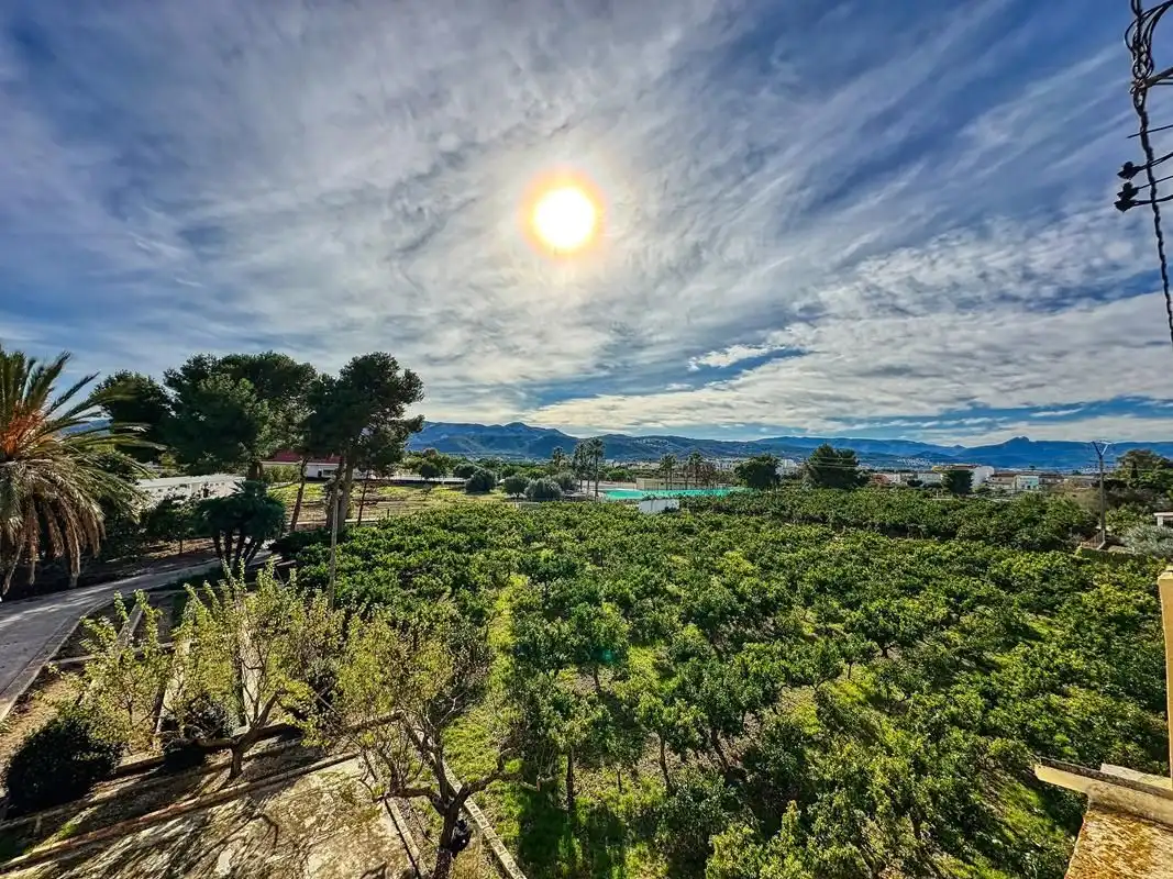 Casa o xalet en venda en Beniarbeig amb Jardí privat, Terrassa i Traster