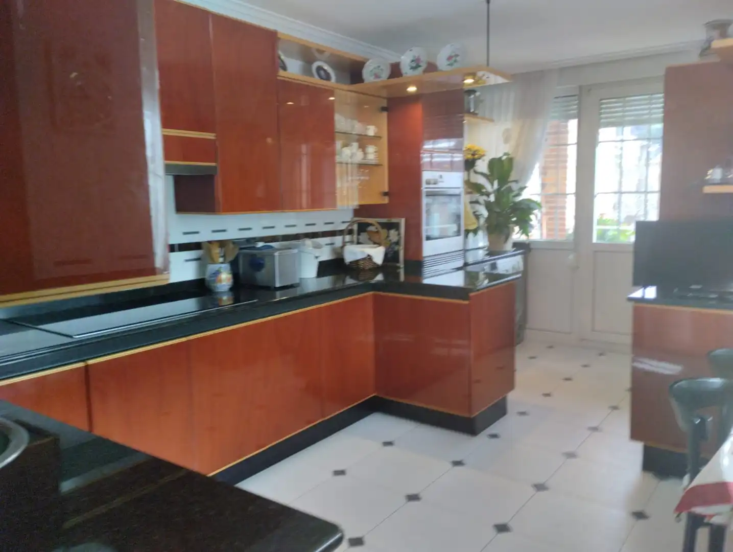 Cocina de Casa adosada en venta en Laredo con Calefacción, Jardín privado y Terraza