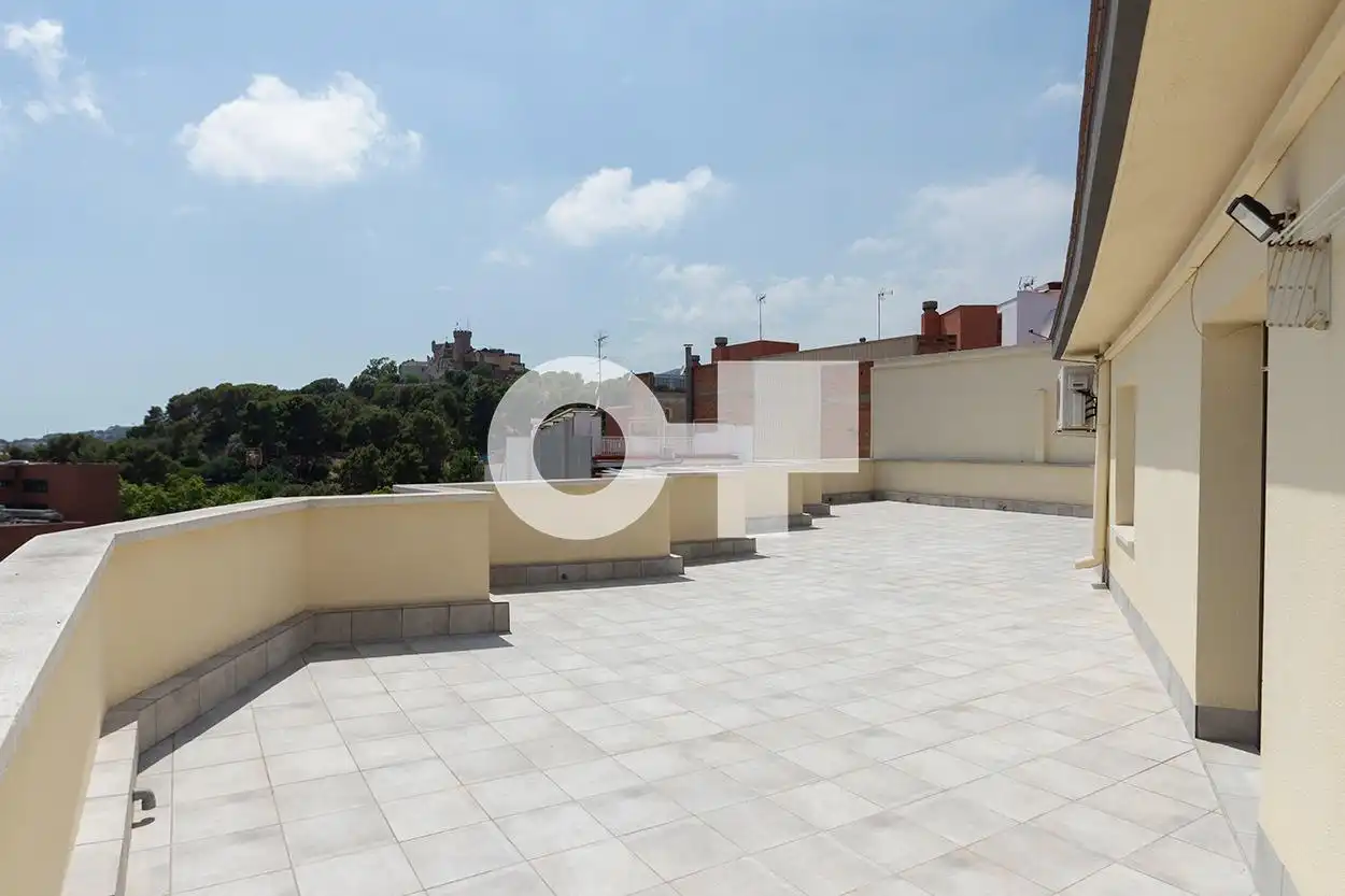 Terraza de Ático en venta en Castelldefels con Calefacción, Parquet y Terraza