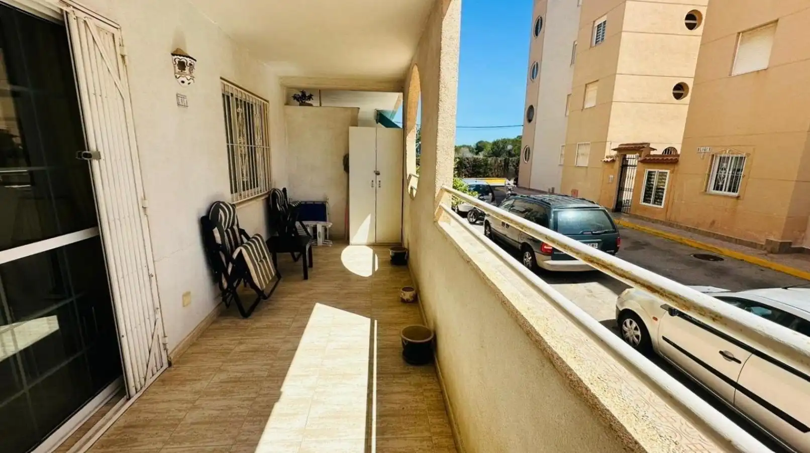 Terrassa de Apartament en venda en Torrevieja amb Moblat i Piscina comunitària