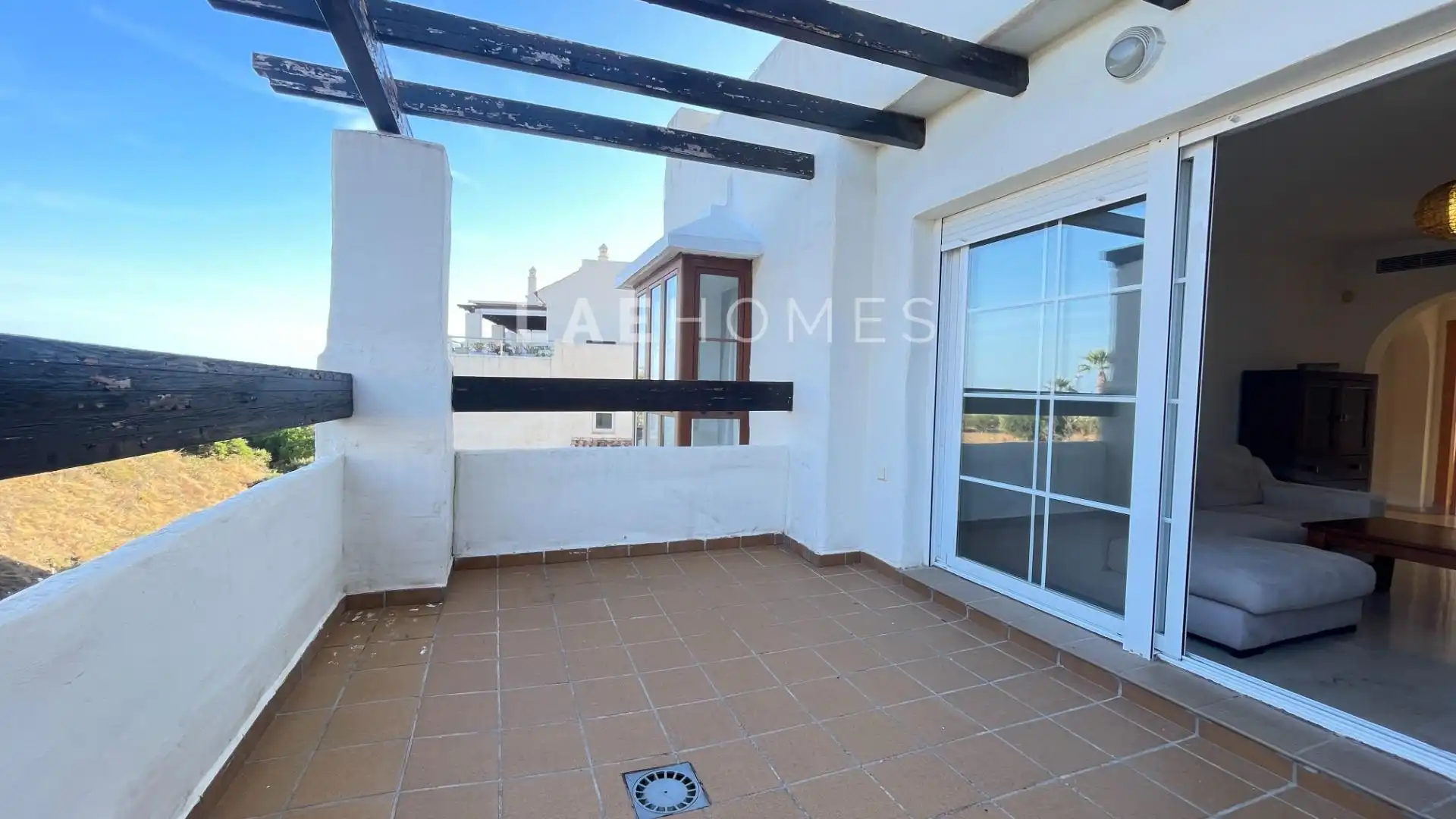 Apartamento con piscina en alquiler en Avenida Avenida Argonautas, imagen 4
