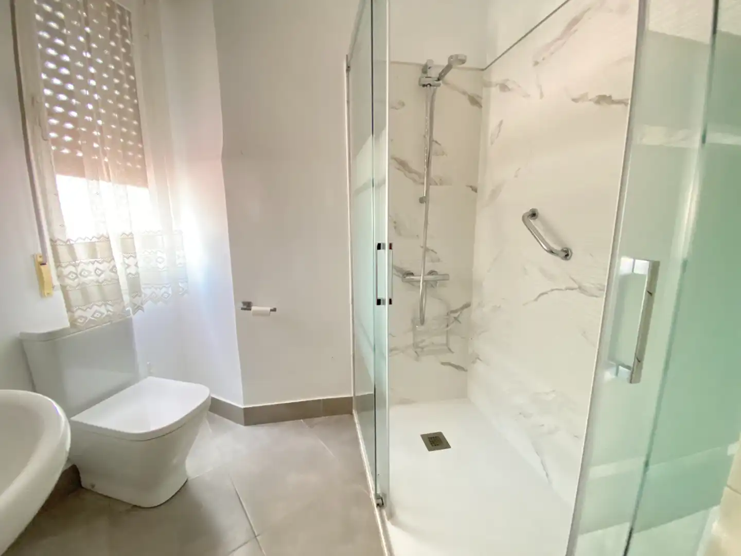Baño de Piso en venta en Bilbao  con Amueblado