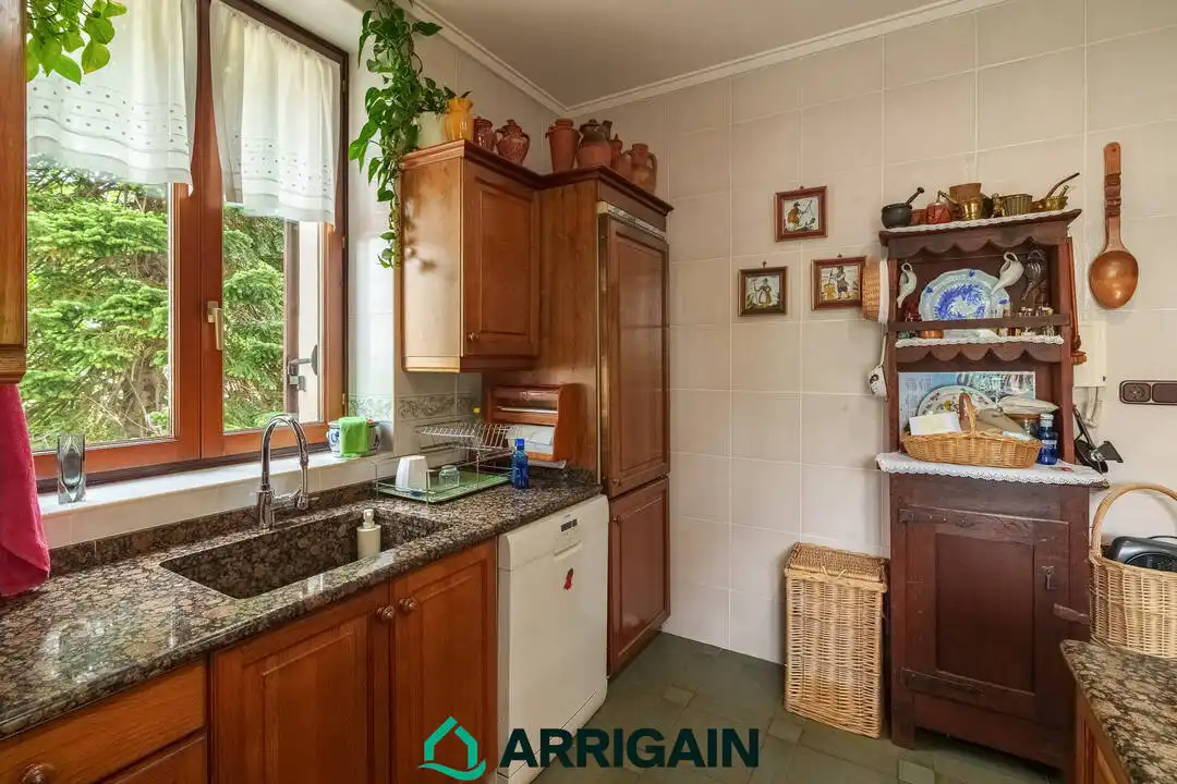 Cocina de Casa o chalet en venta en Irun  con Calefacción, Jardín privado y Terraza