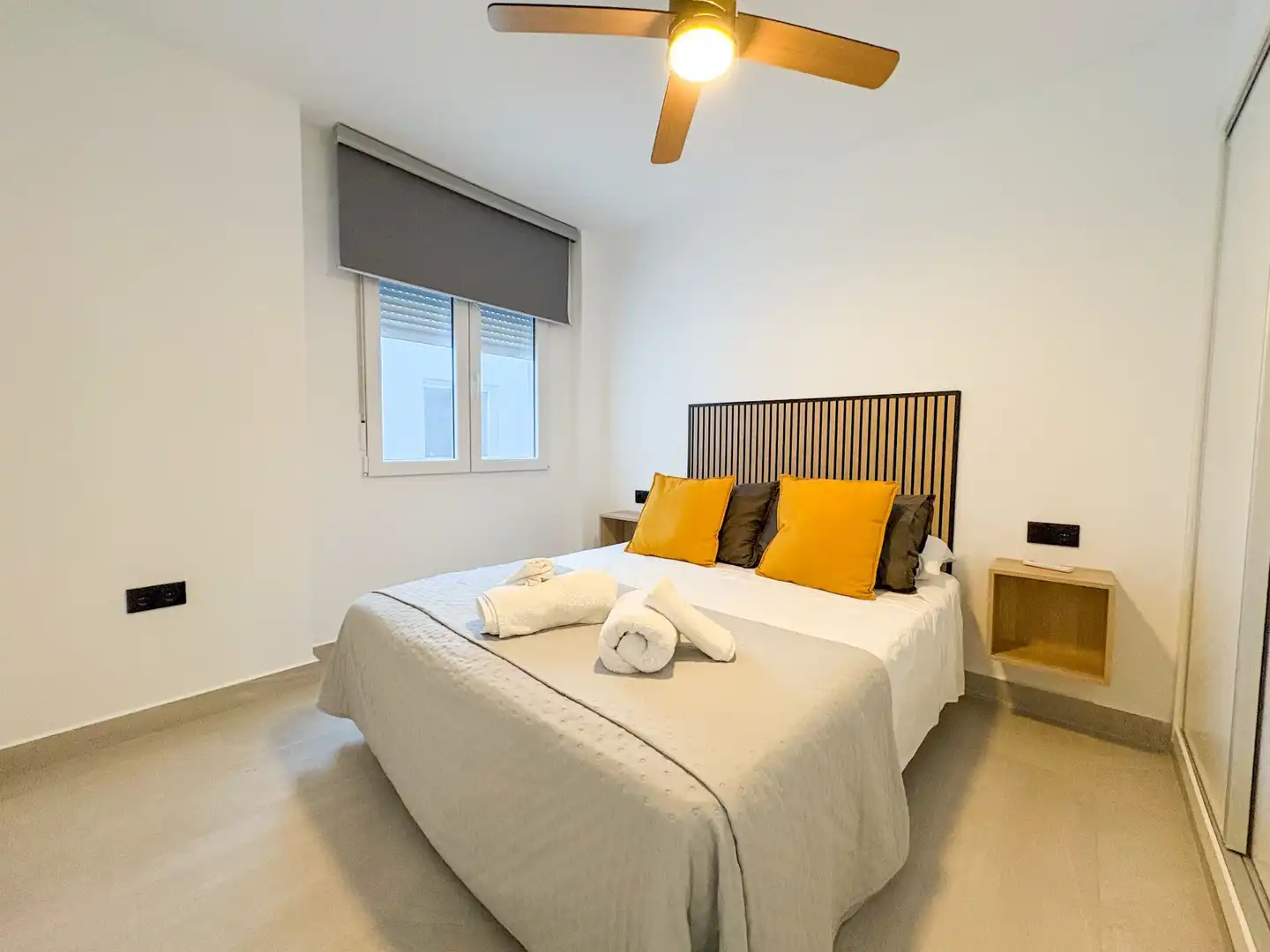 Schlafzimmer von Wohnung zum Verkauf in Torrevieja mit Klimaanlage, Heizung und Terrasse