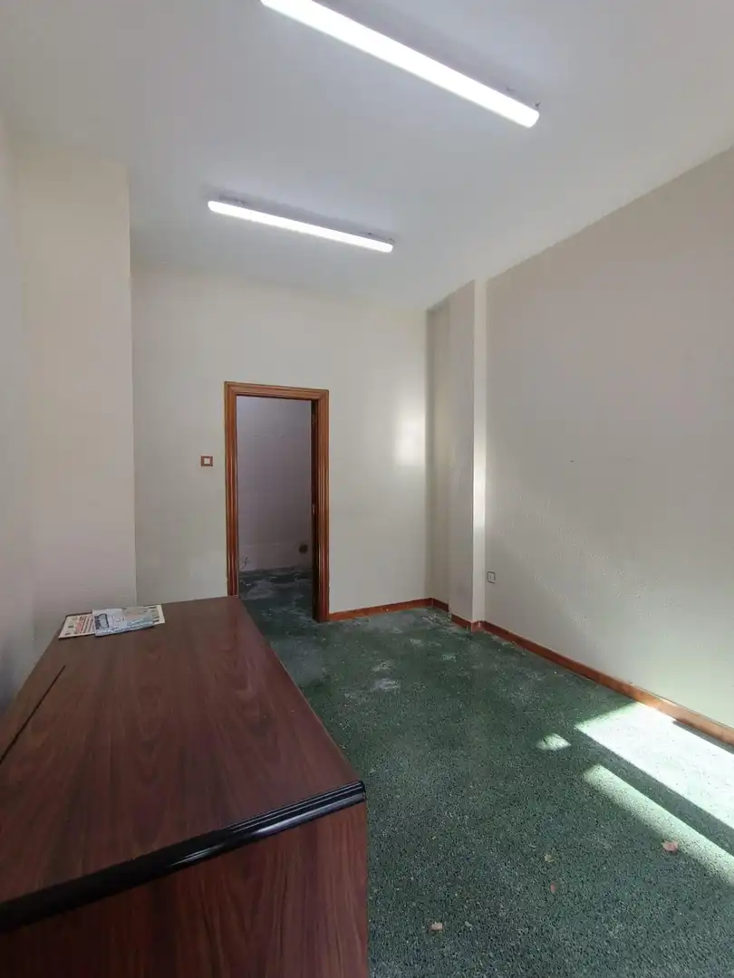 Geschaftsraum zur Miete in Barakaldo 