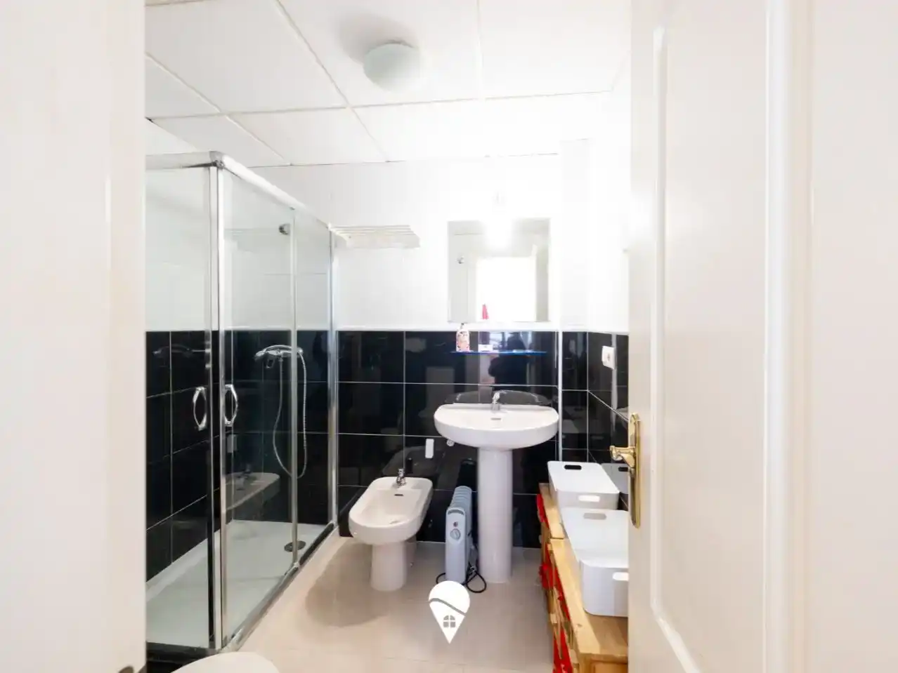 Baño de Piso en venta en Roquetas de Mar con Amueblado y Balcón