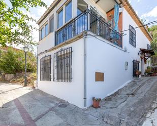 Exterior view of House or chalet for sale in  Granada Capital  with Terrace and Balcony