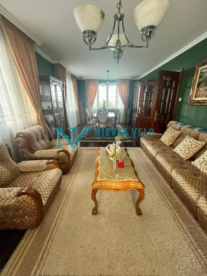 Esszimmer von Haus oder Chalet zum Verkauf in Carballo mit Heizung, Privatgarten und Möbliert