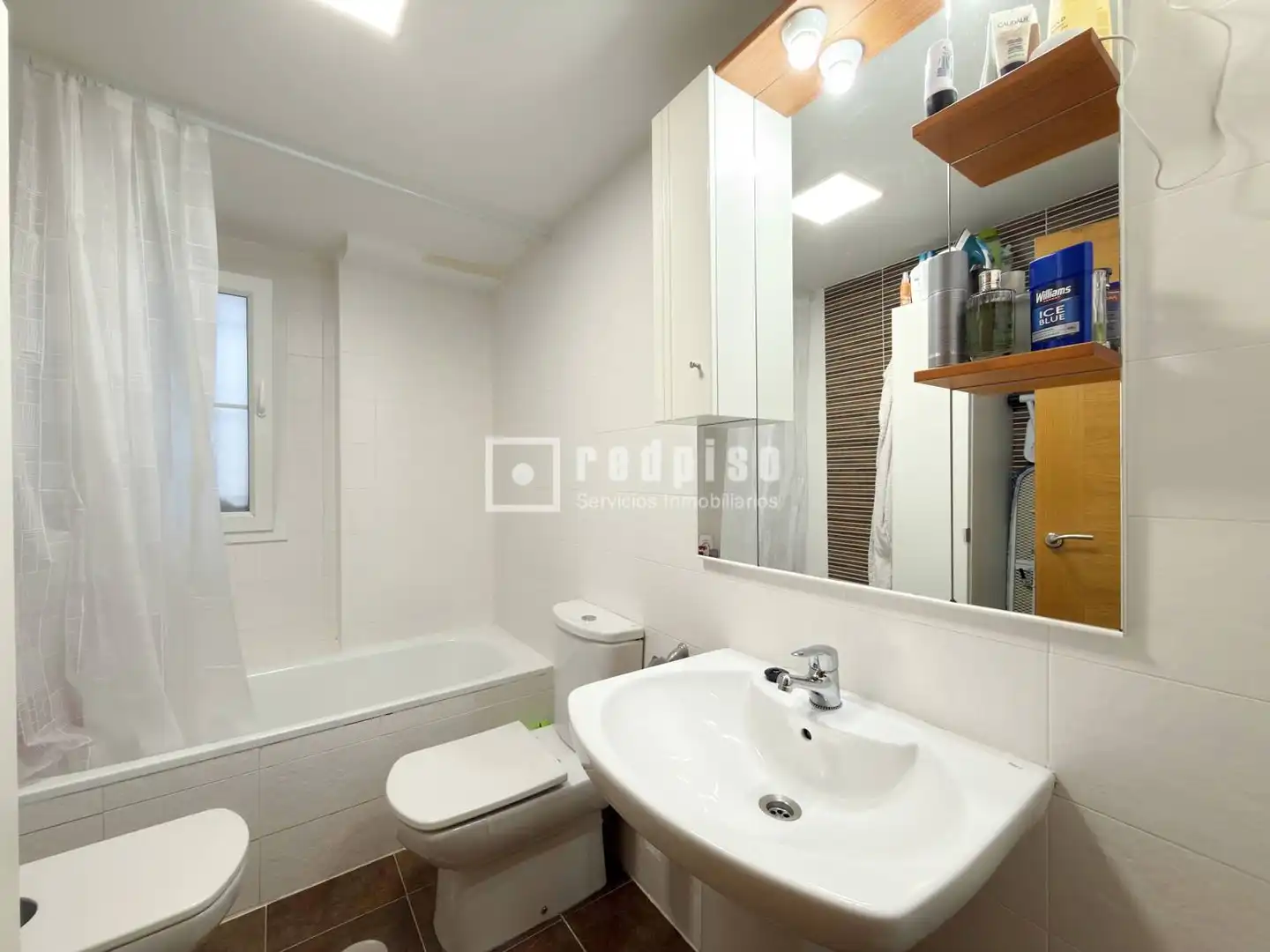 Badezimmer von Wohnung zum Verkauf in Rincón de la Victoria mit Klimaanlage, Privatgarten und Terrasse