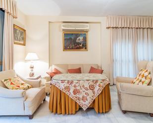 Bedroom of Apartment for sale in  Sevilla Capital  with Air Conditioner, Heating and Parquet flooring