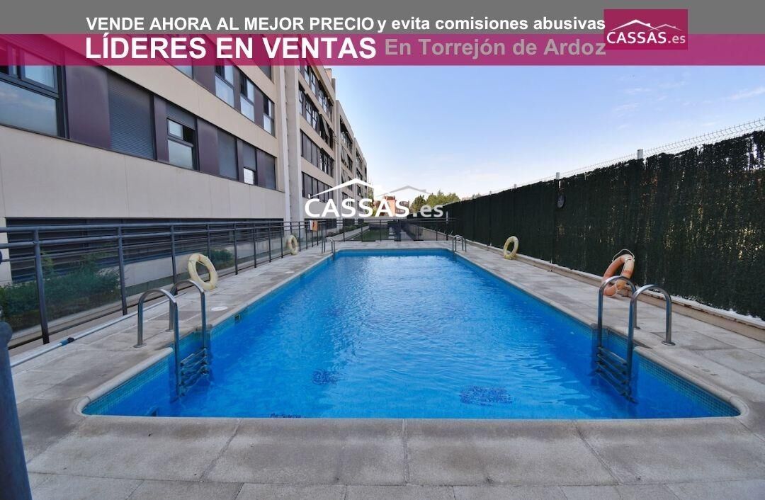 Piscina de Piso en venta en Torrejón de Ardoz con Aire acondicionado, Calefacción y Trastero