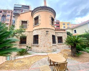 Vista exterior de Casa o xalet en venda en Castellón de la Plana / Castelló de la Plana amb Terrassa