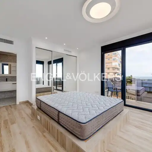 Habitación de Casa o chalet en venta en Torrevieja con Aire acondicionado, Calefacción y Terraza