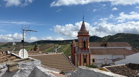 Foto 2 de Casa adosada en venta en Calle Parras, 22, Cañete la Real, Málaga