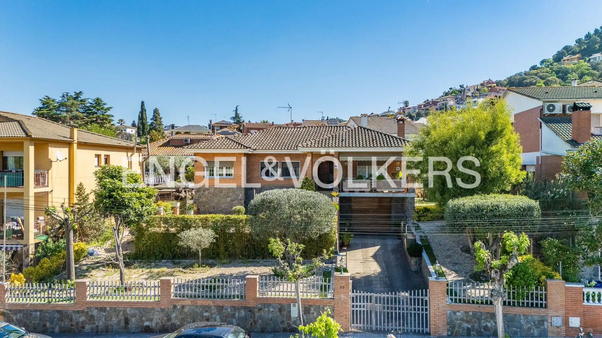 Casa con jardín en venta en Sant Fost de Campsentelles, imagen 3