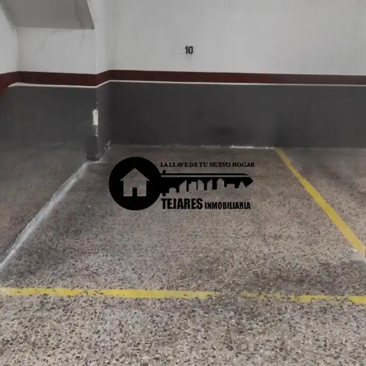 Parkplatz von Gebäude zum Verkauf in Albacete