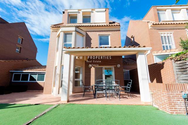 Casa-chalet en Alquiler en Eucalipto en Mas Camarena