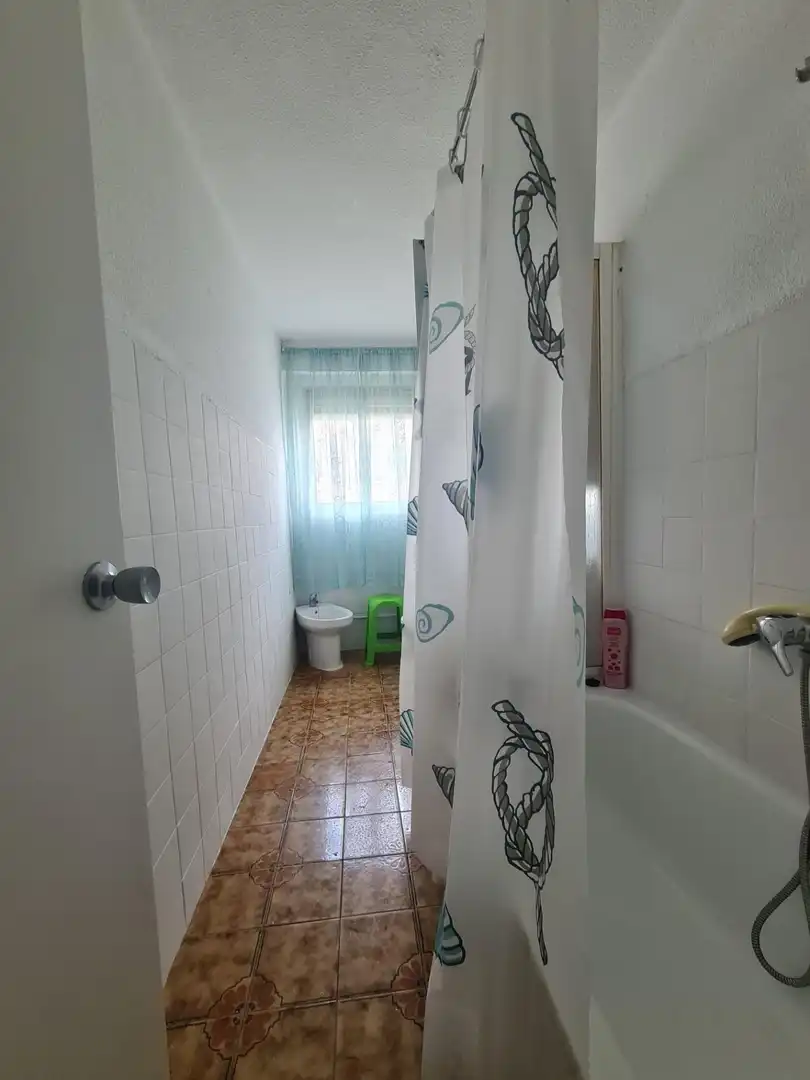 Bany de Apartament en venda en Benidorm amb Terrassa, Moblat i Alarma